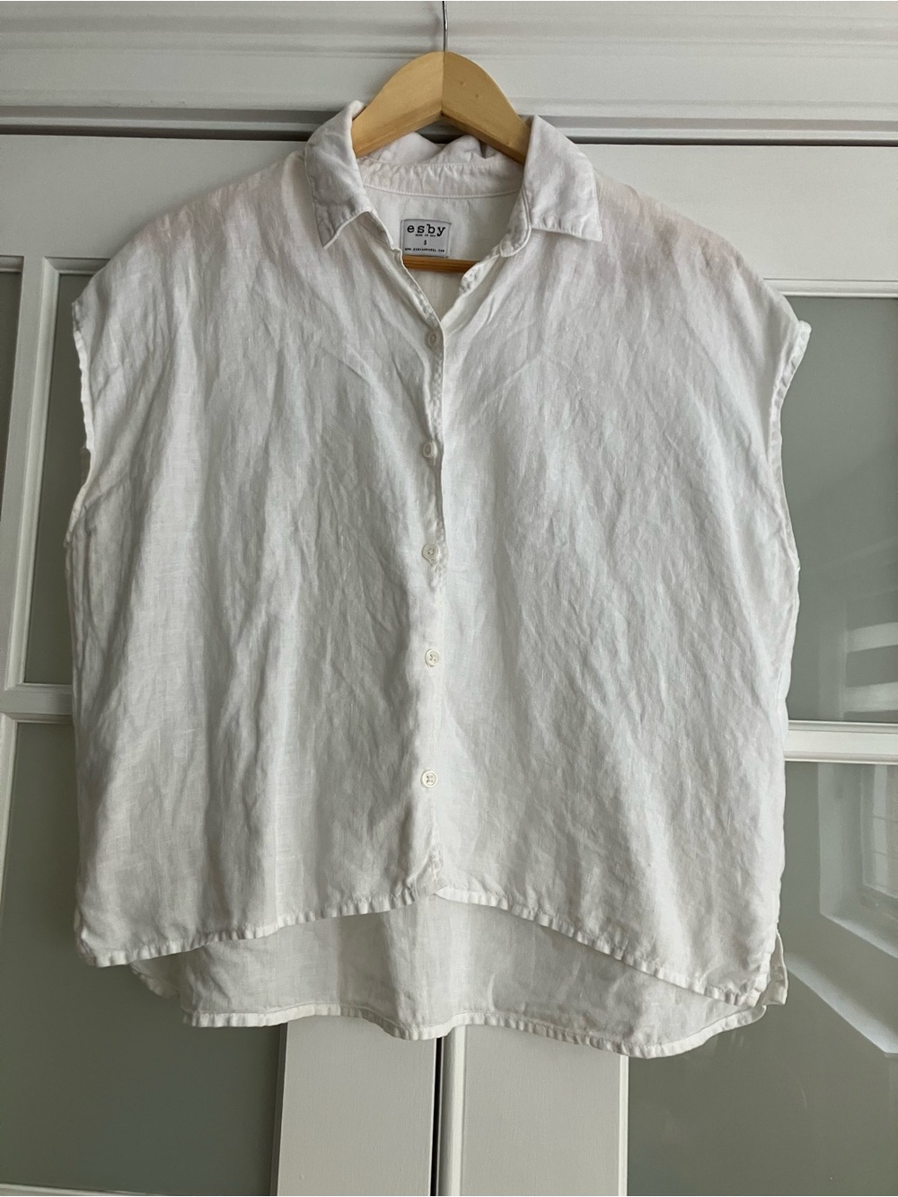 Esby apparel top